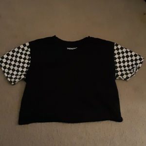 Checker sleeved crop top
